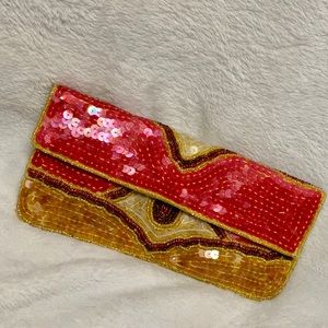 Fun glam clutch